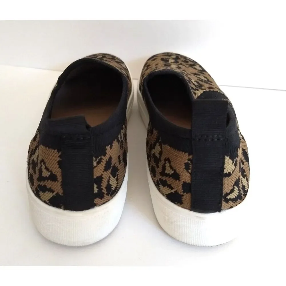 Cushionaire Leopard Print Slip On‎ Knit Sneakers Rory Women's 8M Heel Tab